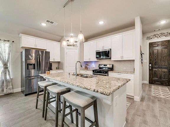 4th image of 4350 Cat Tail Way