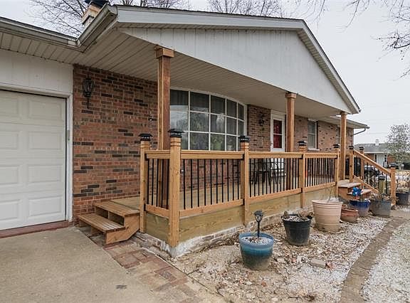 2nd image of 102 Big Bend Dr