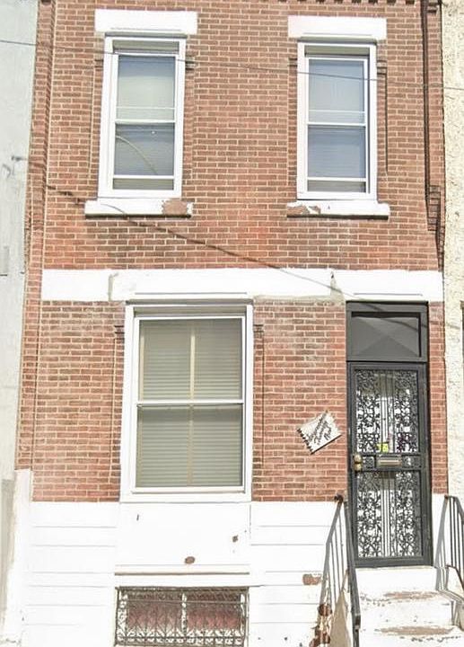 1st image of 1721 N Hollywood St