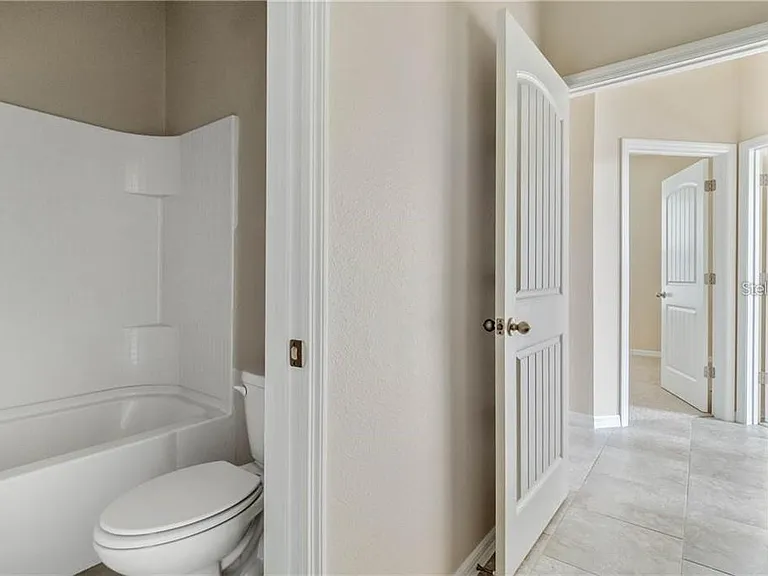 16488 Centipede St — Photo 10