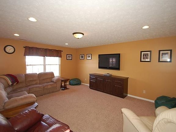 3rd image of 7017 Allegan Dr