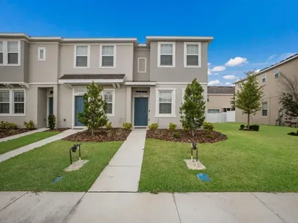 6264 Fairmont Ln, Palmetto, FL 34221