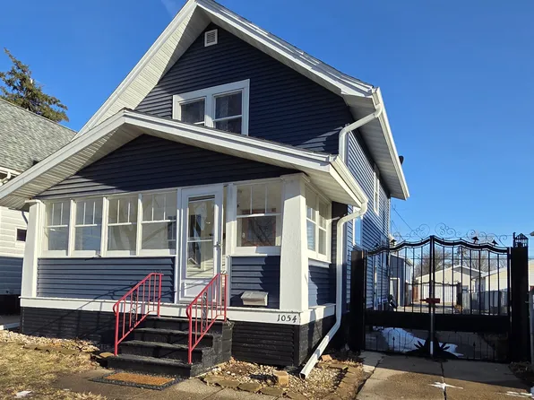 (undisclosed Address), Cedar Rapids, IA 52405