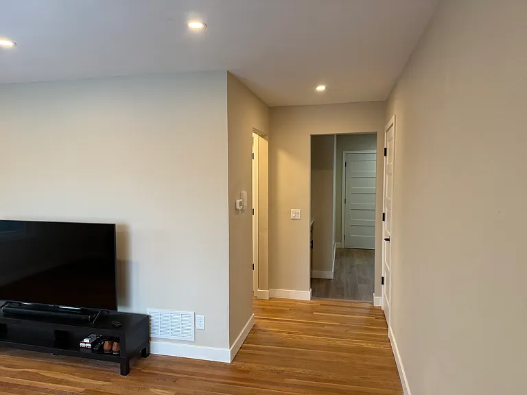 1213 S Midvale Blvd #C — Photo 5
