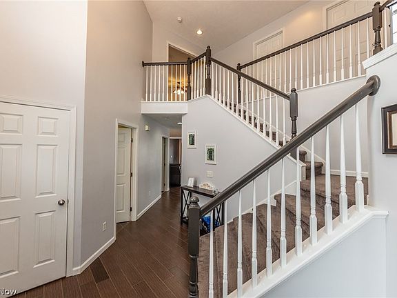 5th image of 7265 Meadow Brooke Way