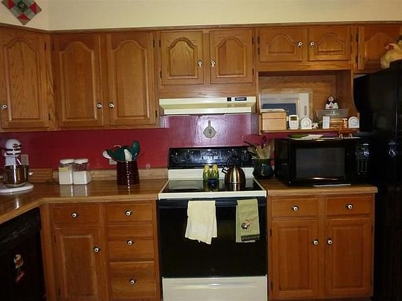 4th image of 29 Upland Dr