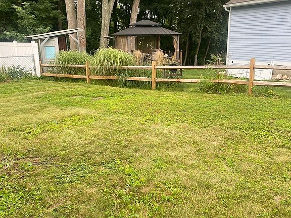 5th image of 21 Freeman Ave
