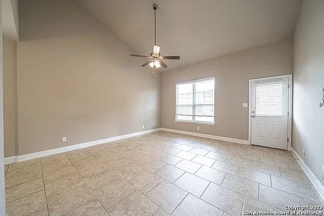 12911 Brewster Ml — Photo 14