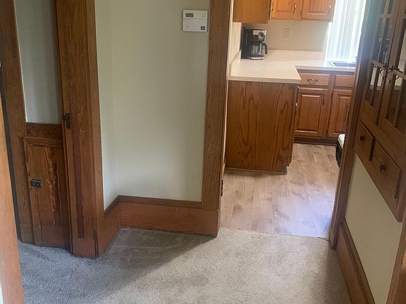 3rd image of 424 N 34th St