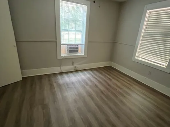 610 W Brazos St APT 4, Victoria, TX 77901