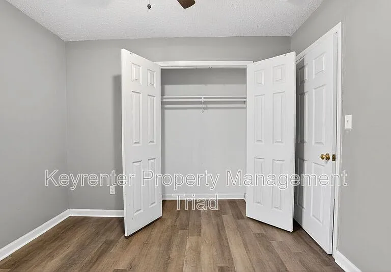 1608 McPherson St — Photo 15