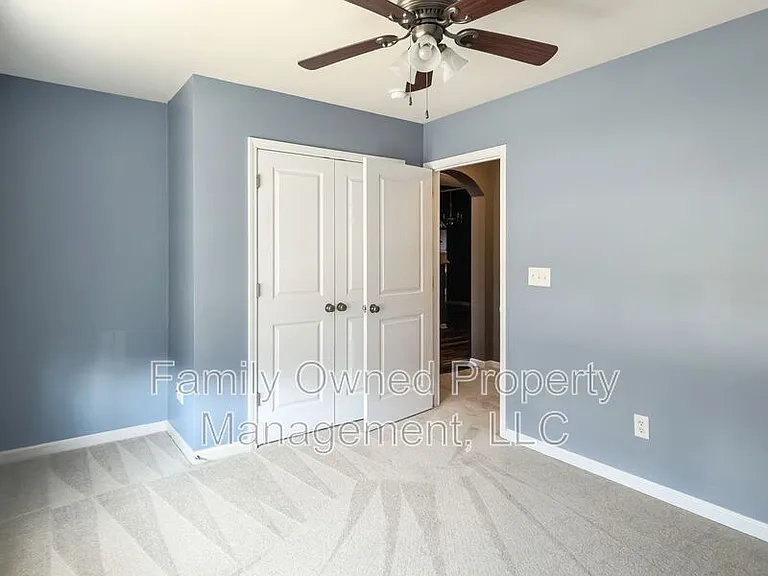 266 Mayfield Dr — Photo 25