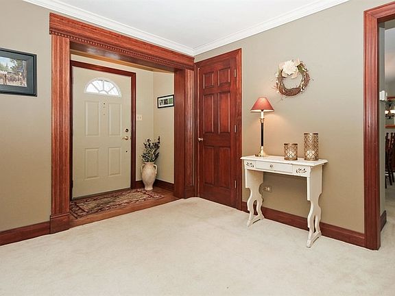 2nd image of 1025 S Ashland Ave