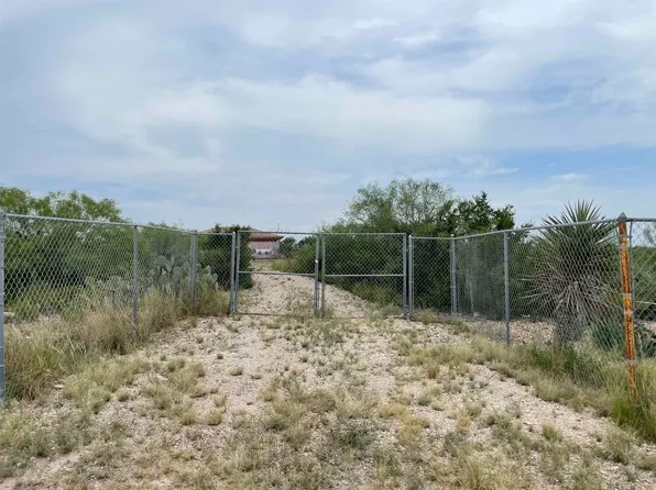 124 Camino Guanajuato, Laredo, TX 78043