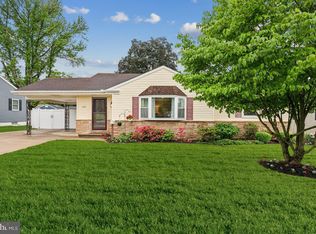310 E 3rd St, Florence, NJ 08518