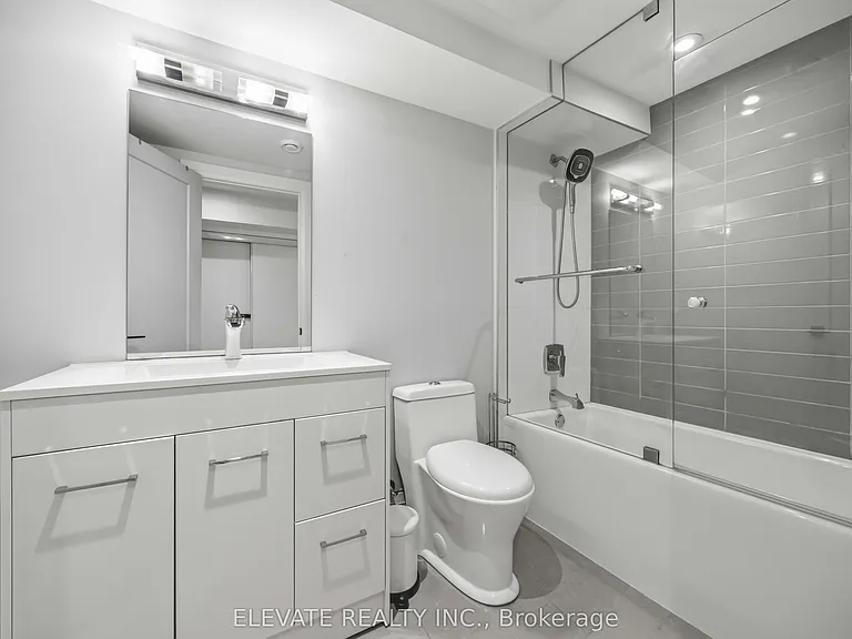 220 Gilbert Ave #BASEMENT — Photo 9