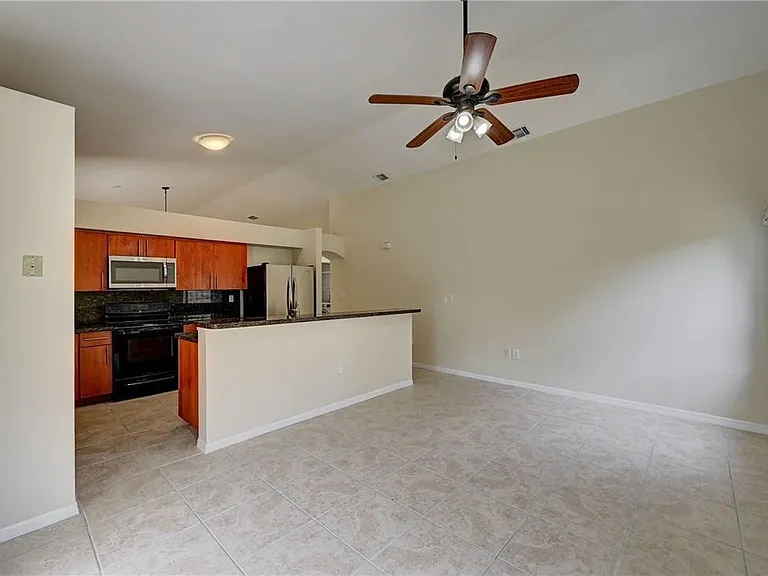 13348 NW 13th St — Photo 9