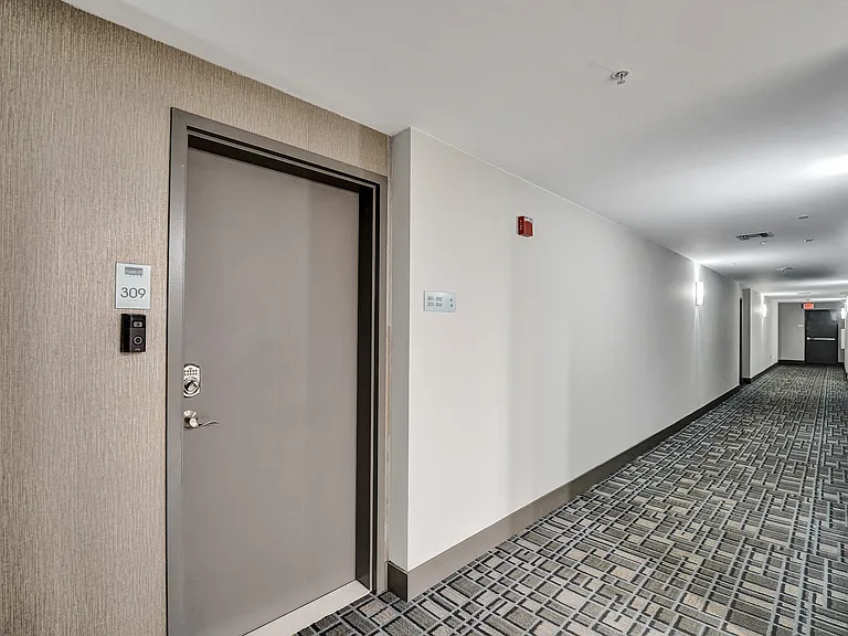2301 Wilton Dr #R309 — Photo 48