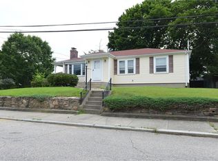 61 Oakwood Ave, Providence, RI 02909