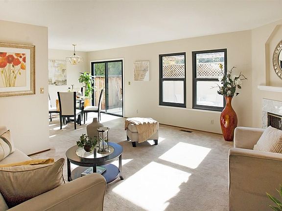 2nd image of 2224 Saint Claire Ct