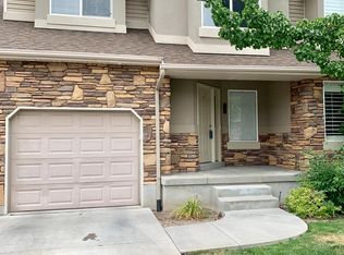 734 S Clearwater Falls Dr, Layton, UT 84041