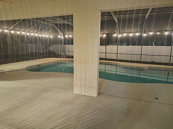 2nd image of 2830 Duncan Tree Cir