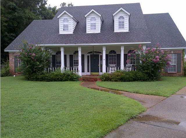 1st image of 197 Woodland Dr
