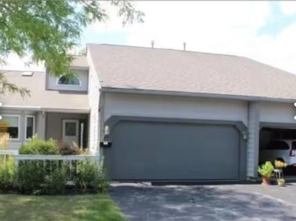 69 Midlake Cir