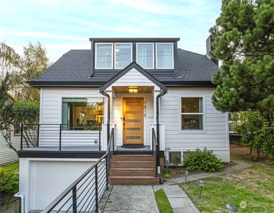 7815 5th Avenue NE, Seattle, WA, 98115