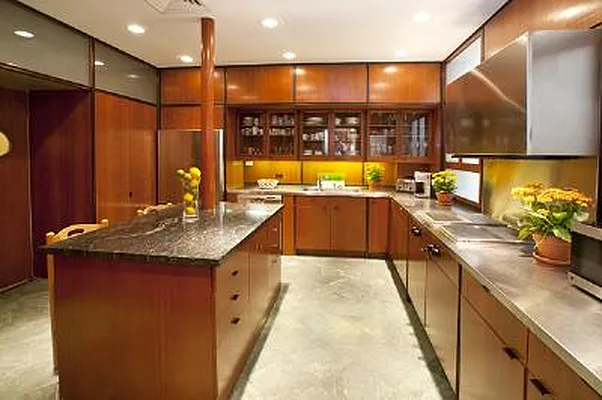 Sold by Corcoran | media 23