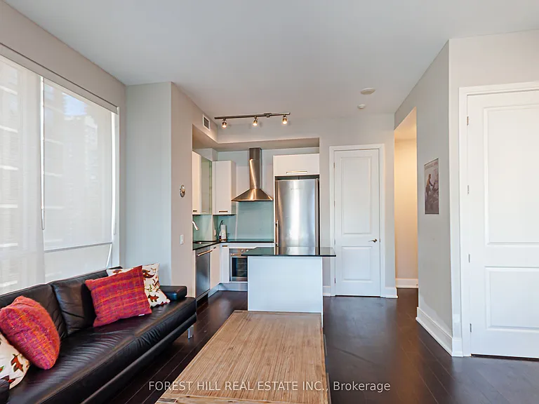 21 Balmuto St #1002 — Photo 11