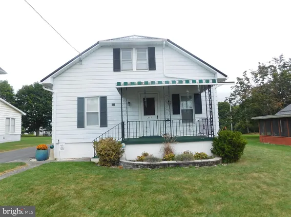215 Clover Ave, Yeagertown, PA 17099