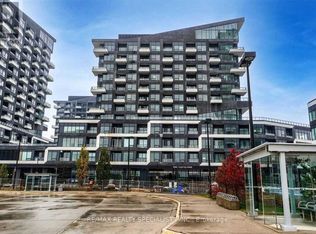 2489 Taunton Rd #1217, Oakville, ON L6H 0L3