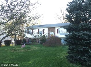 17108 Hoskinson Rd, Poolesville, MD 20837