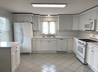 11156 S Preller Ave, Worth, IL 60482