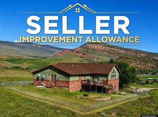 44 Sacajawea Ave, Lander, WY 82520