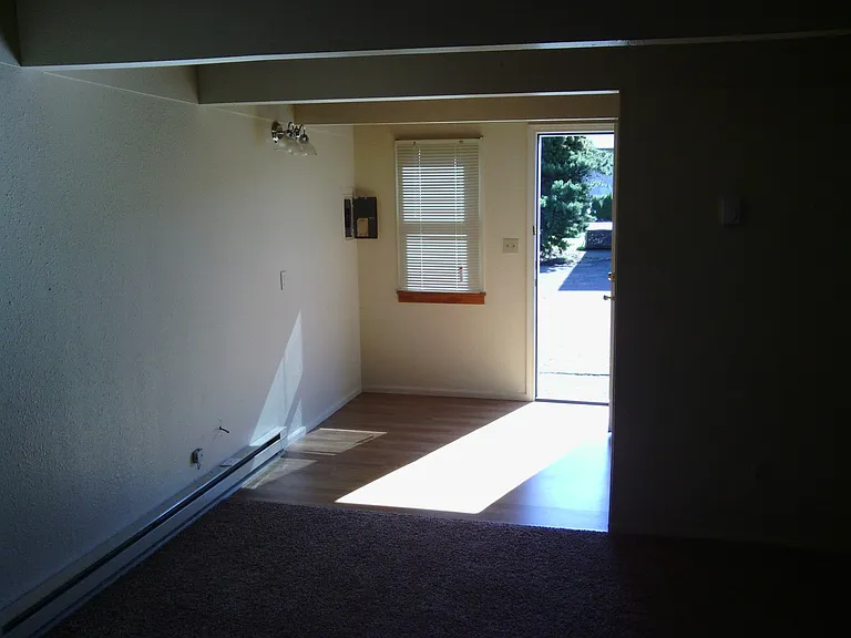 Highland Drive — Photo 6