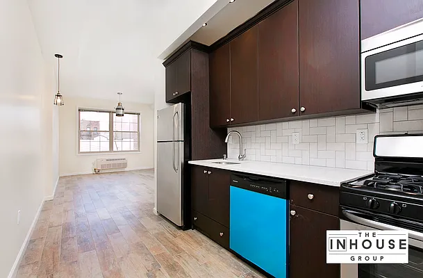 Rented by The InHouse Group | media 1