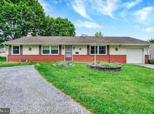 2050 Herman Dr, York, PA 17408