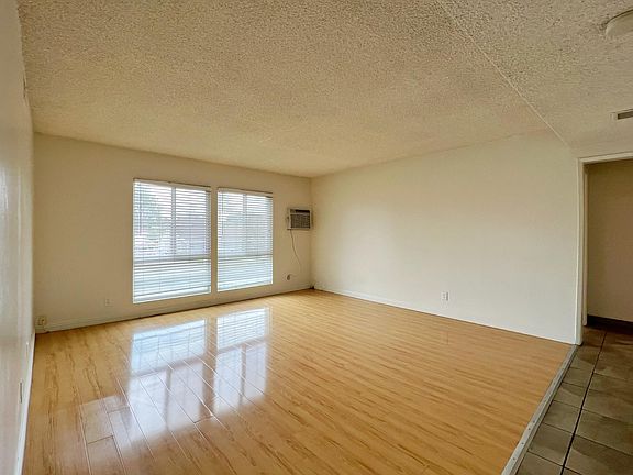 5th image of 532 N New Ave APT 5