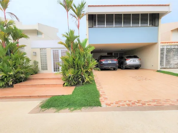 4 Palmas De Coco St, Carolina, PR 00979