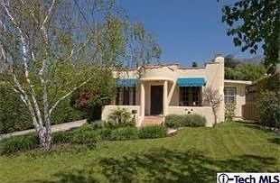 1st image of 1095 E Mendocino St