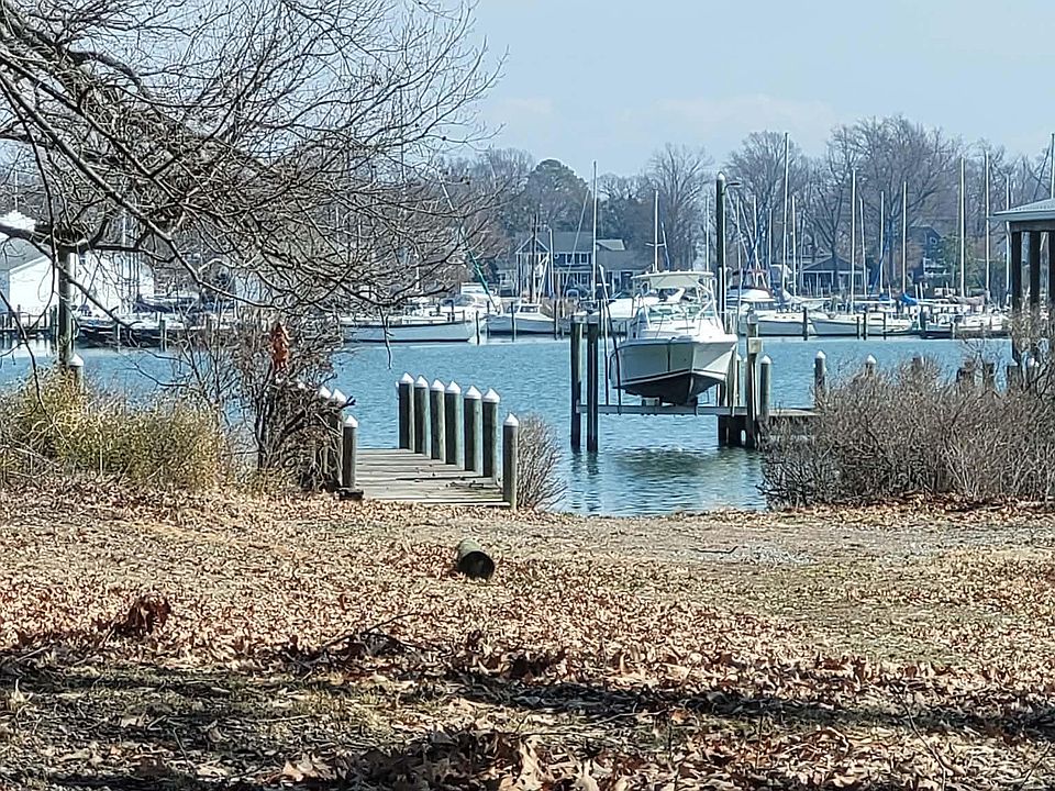 1st image of Monroe Bay Cir