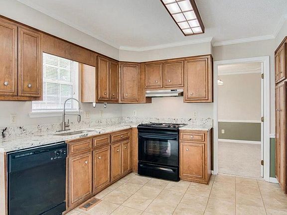 3rd image of 4624 Peavine Ct