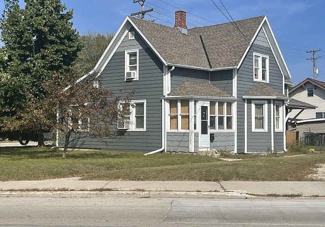 1st image of 2623 Forest Ave