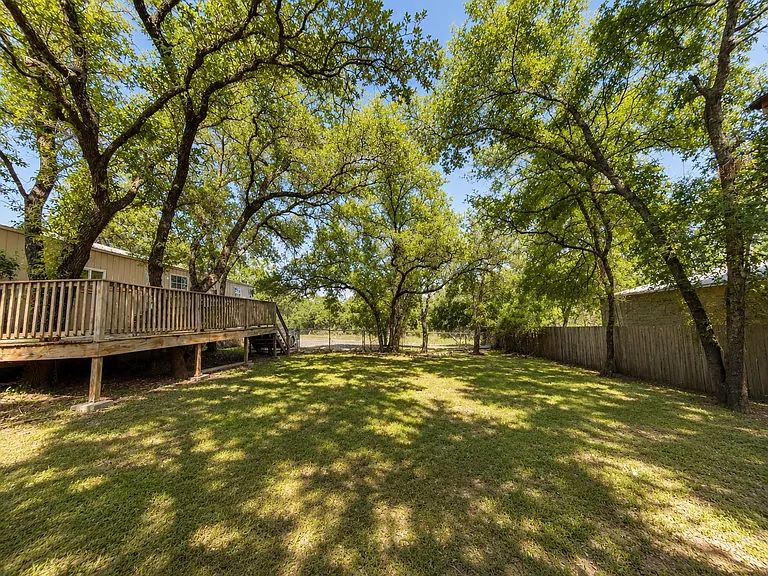 4200 County Road 410 — Photo 3