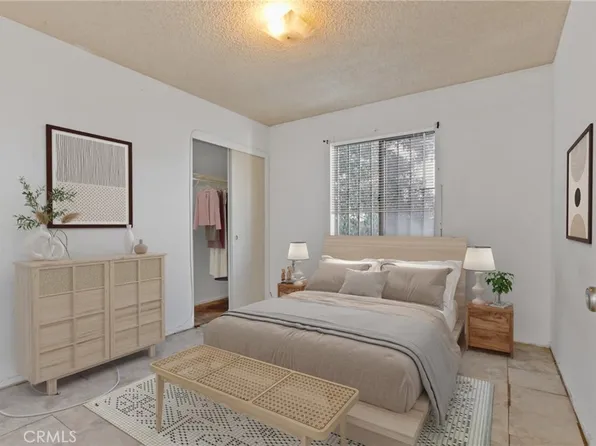 1323 E 110th St, Los Angeles, CA 90059