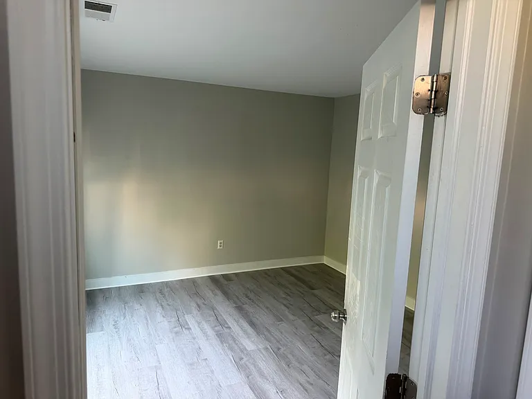 1619 Kirkgate Ln — Photo 12