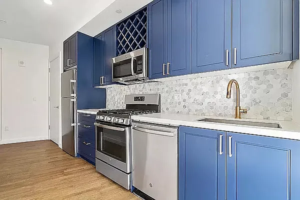 Rented by REAL New York | media 15