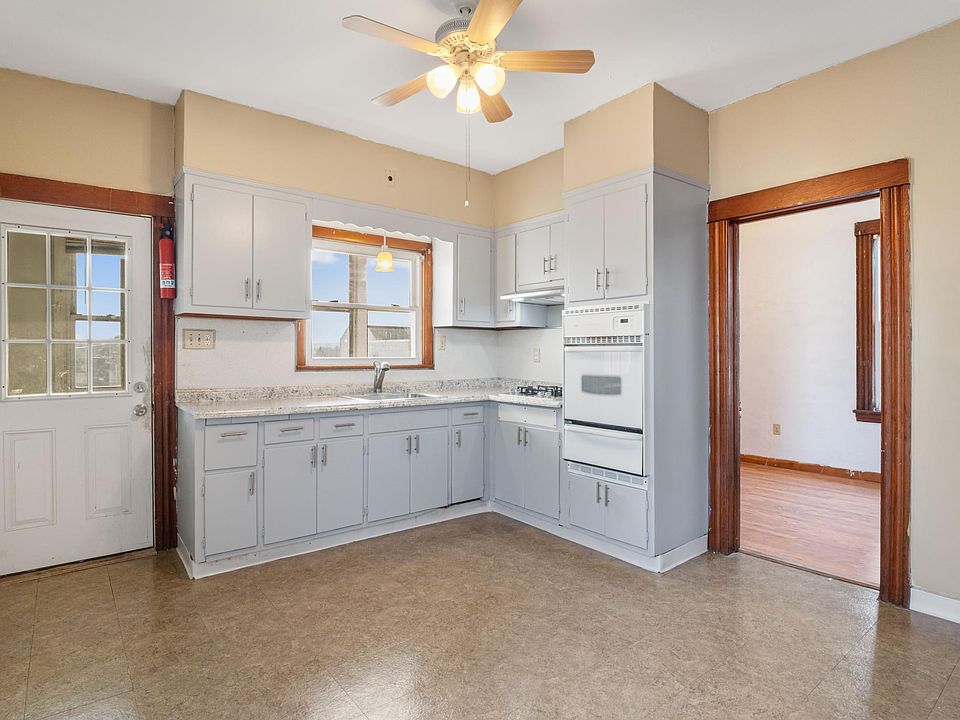 88 Dixon Ave Paterson NJ Zillow